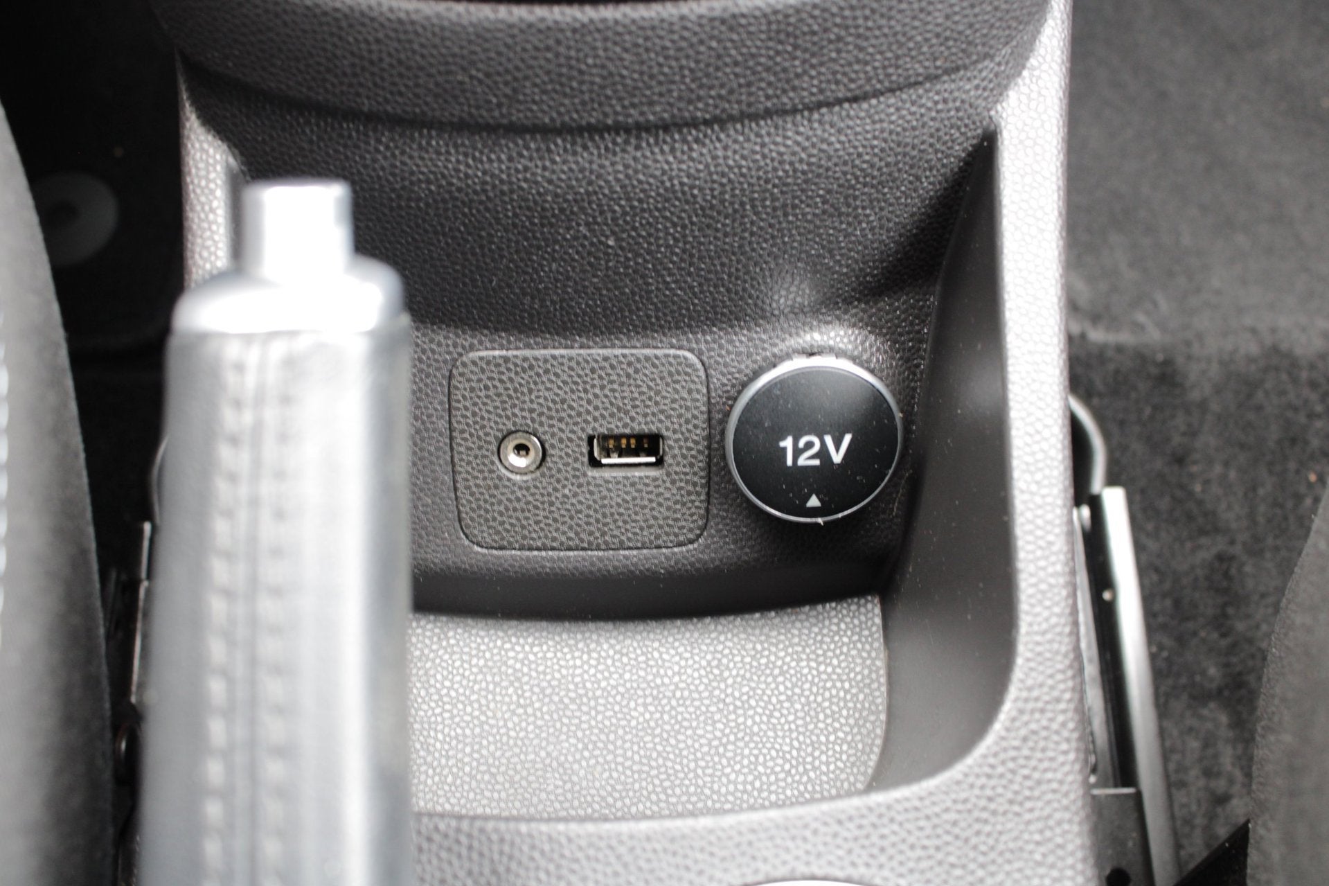 Foto 13 van Ford Fiesta 1.0 Titanium / Airco / Cruise Control / Elektirs