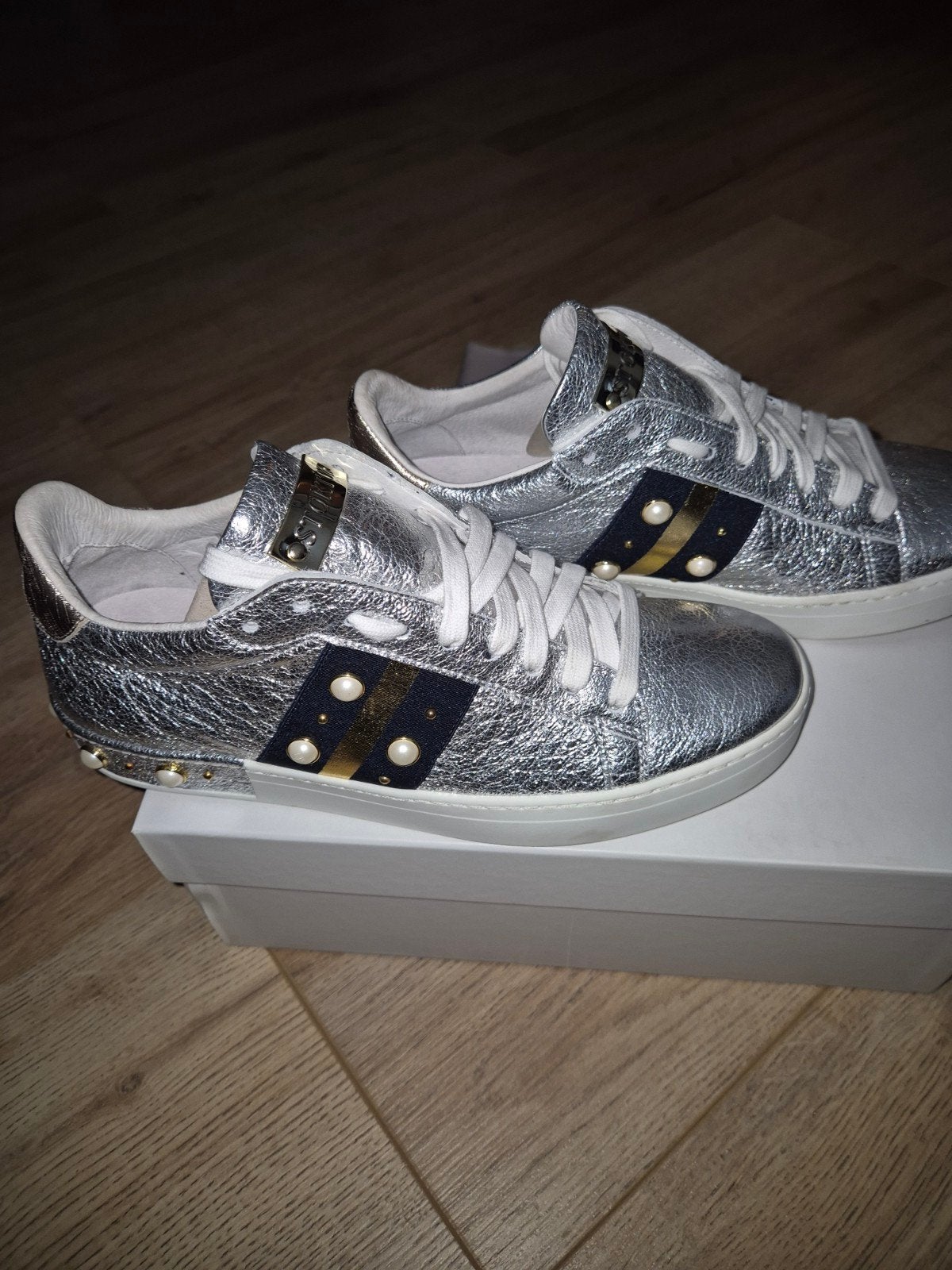 Nieuwe Stokton sneakers maat 40 - te klein gekocht, Overige kleuren, Nieuw, Ophalen of Verzenden, Sneakers of Gympen