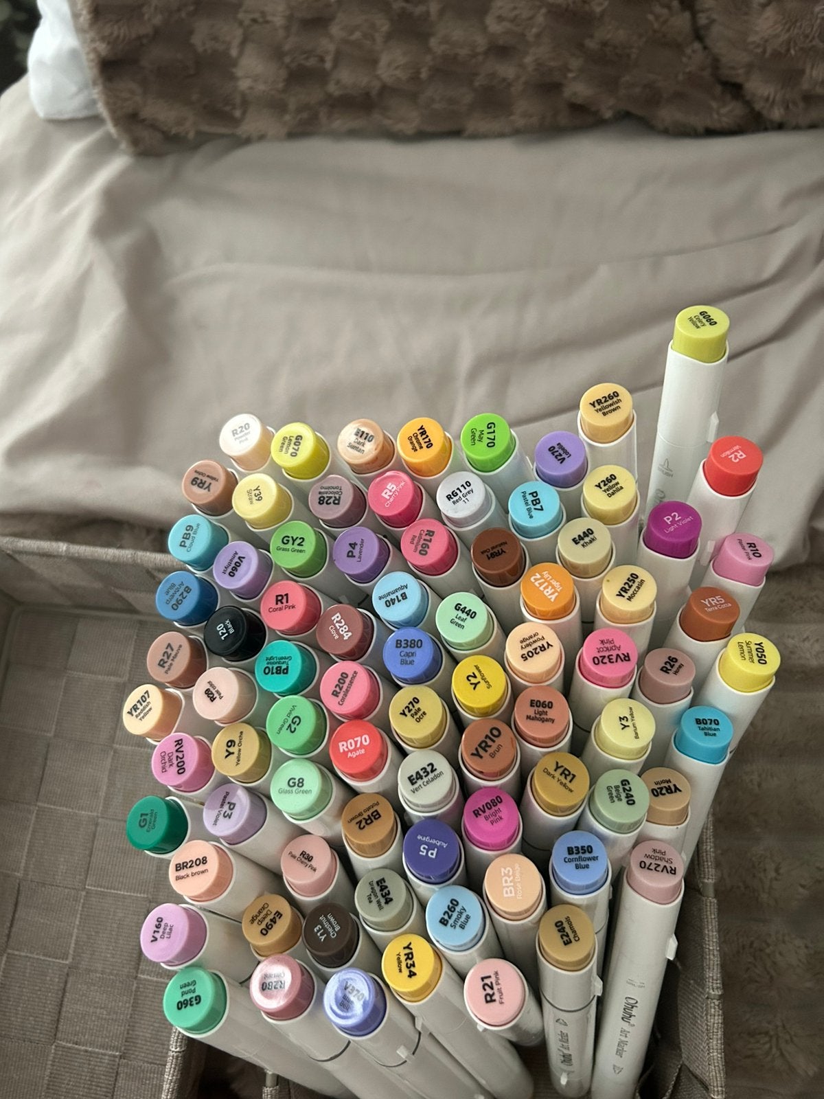 Nieuw Ohuhu stiften. Brush and fine., Ophalen, Zo goed als nieuw, Potlood of Stift