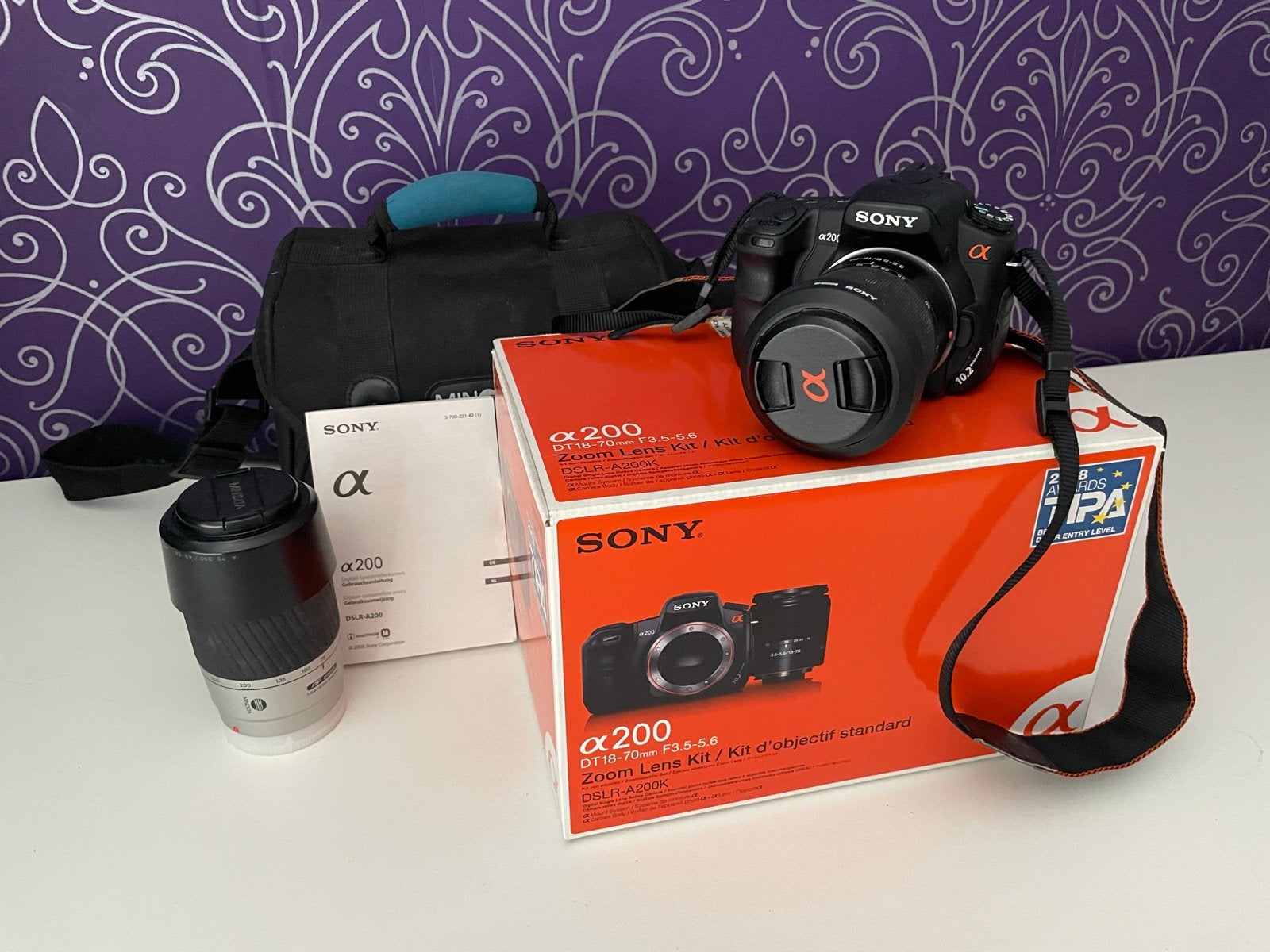 Sony Alpha A200 DSLR camera met 2 lenzen en tas, Ingebouwde flitser, Gebruikt, Spiegelreflex, Ophalen of Verzenden