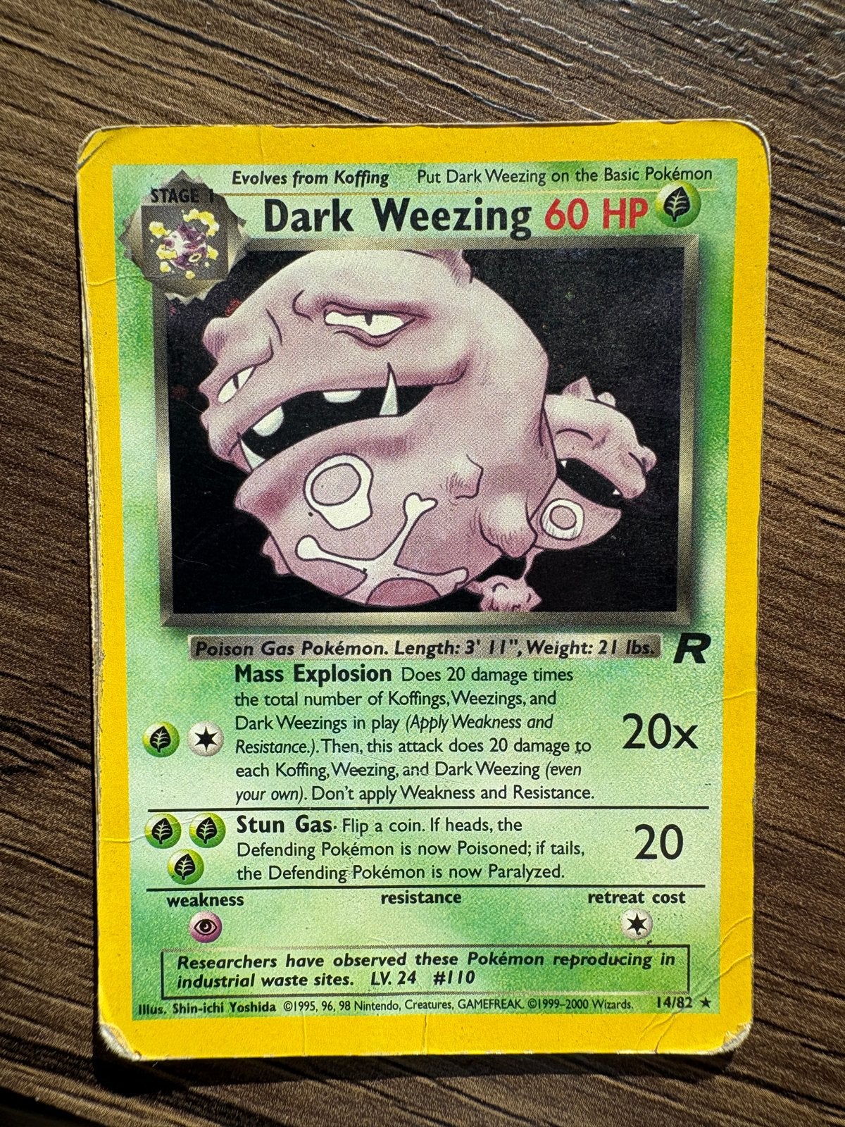 Dark Weezing Team Rocket Holo (14/82) PO, Ophalen, Gebruikt, Losse kaart