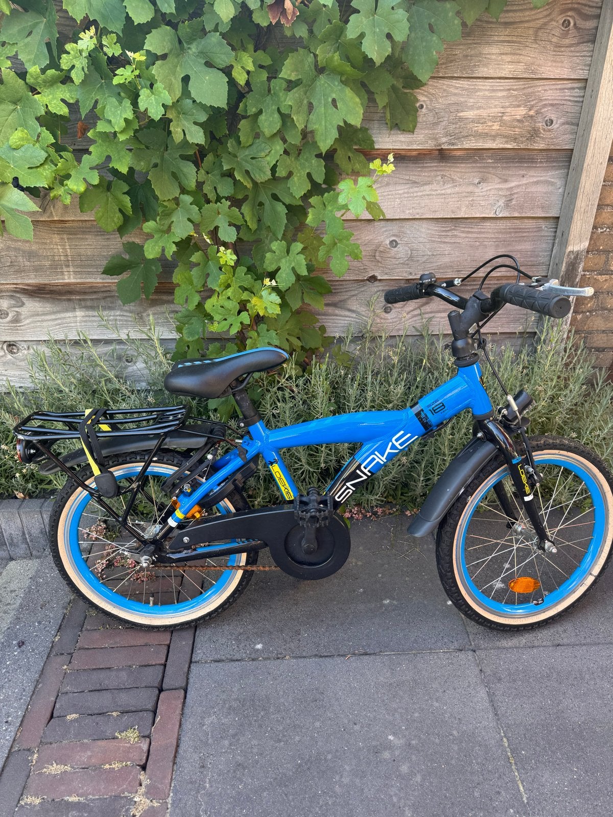 Blauwe Snake kinderfiets 18 inch, Ophalen, Gebruikt, Velgrem, 16 tot 20 inch