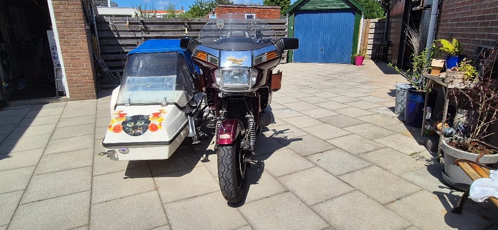 honda gl 1200, Cardan-aandrijving, 4 cilinders, Motorrijbewijs A, Gebruikt