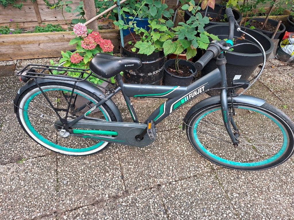 24 inch jongens fiets met versnellingen en nieuw achterband, Ophalen, Gebruikt, 24 inch, Handrem