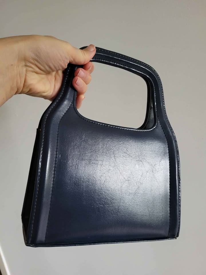 Jaren 60 handtas - Marineblauw skai met beugelsluiting, Ophalen, Zo goed als nieuw, Blauw, Handtas