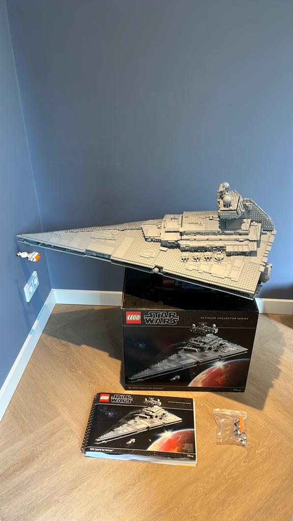 Lego Star Wars UCS 75252 Imperial Star Destroyer, Ophalen, Zo goed als nieuw, Complete set, Lego