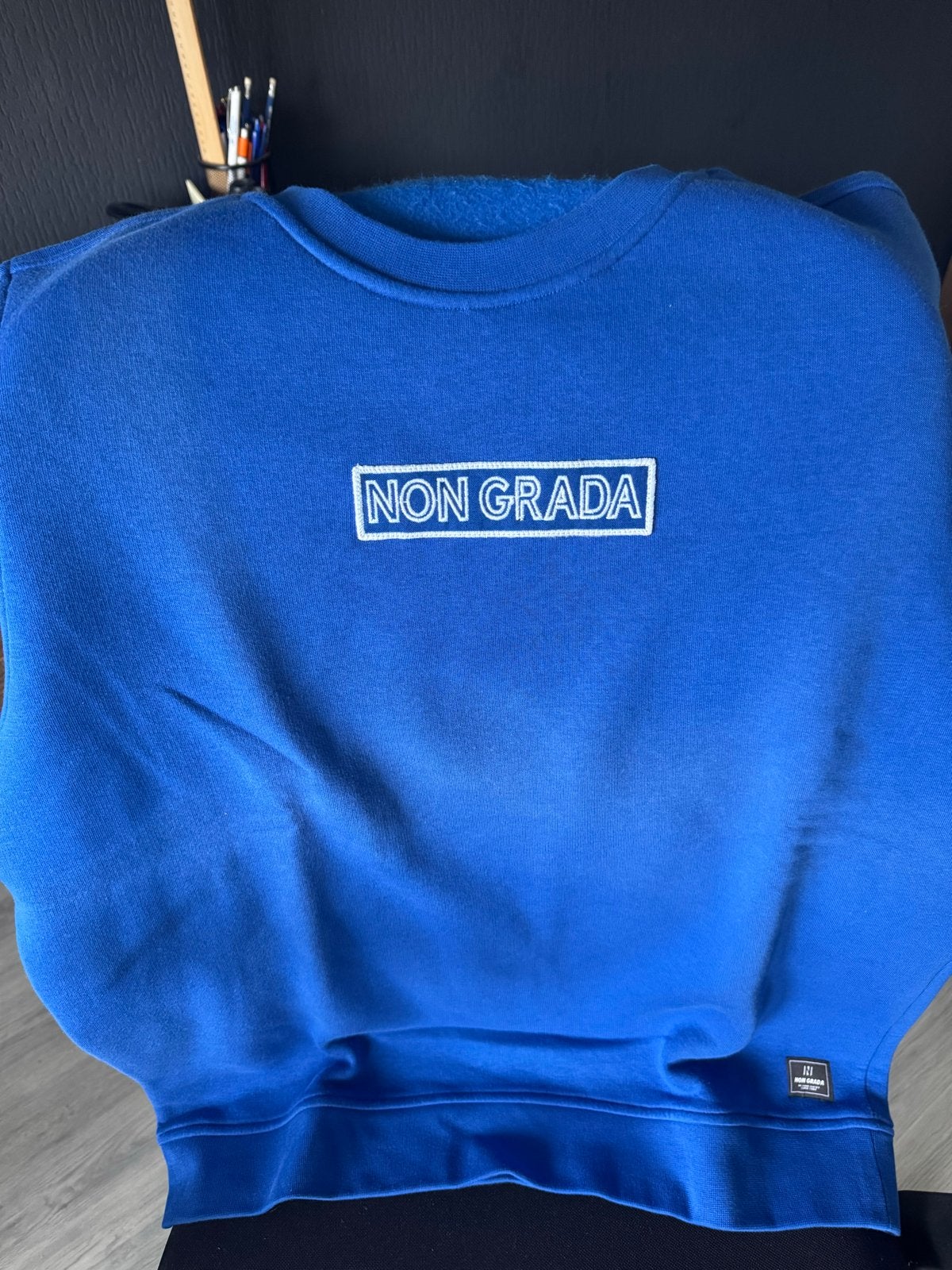 Non Grada sweater blauw - Maat XL, Ophalen of Verzenden, Zo goed als nieuw, Maat 56/58 (XL), Blauw