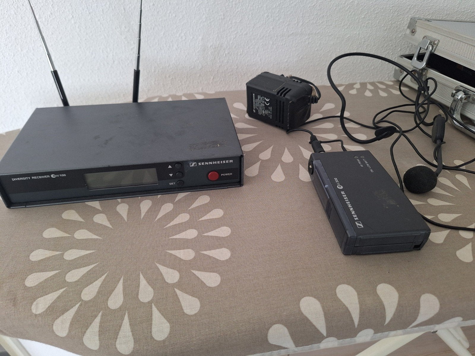 Sennheiser EW 100 Draadloos Microfoonsysteem, Muziek en Instrumenten, Microfoons, Ophalen of Verzenden