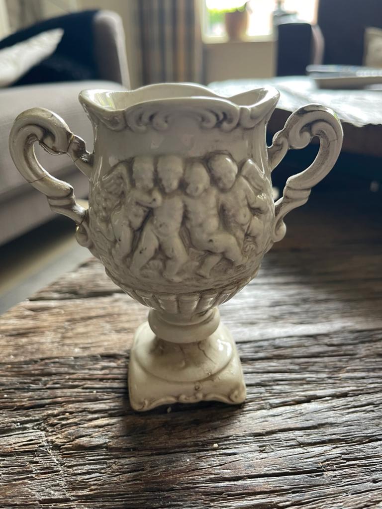 Barok vaasje, Ophalen of Verzenden