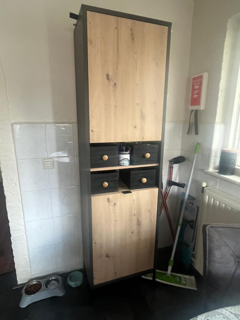 Kast, Huis en Inrichting, Ophalen of Verzenden, Zo goed als nieuw, 170 cm of meer