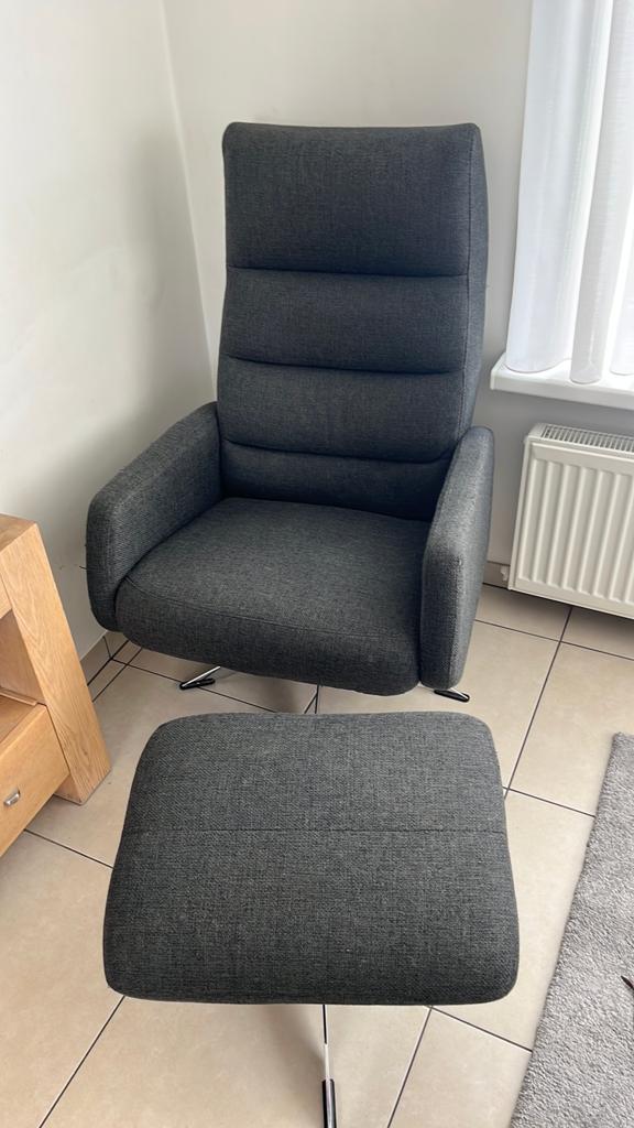 Relax fauteuil stof kleur Grijs, Huis en Inrichting, Fauteuils, Ophalen, 75 tot 100 cm, Zo goed als nieuw, 50 tot 75 cm