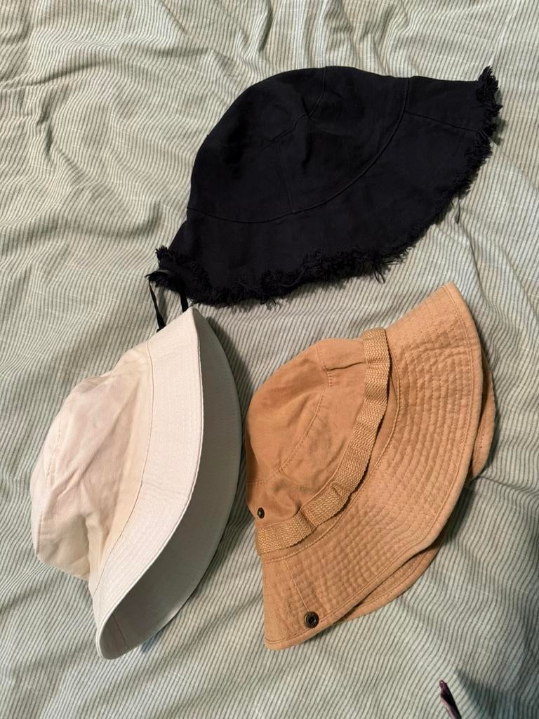 Bucket hats ((Unisex), Ophalen of Verzenden, Zo goed als nieuw