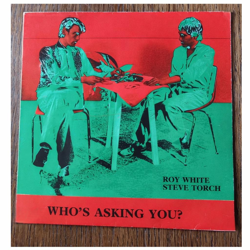 original single-roy white/steve torch-who's asking you*1980*, Fotohoes, Ophalen of Verzenden, Zo goed als nieuw, Overige genres