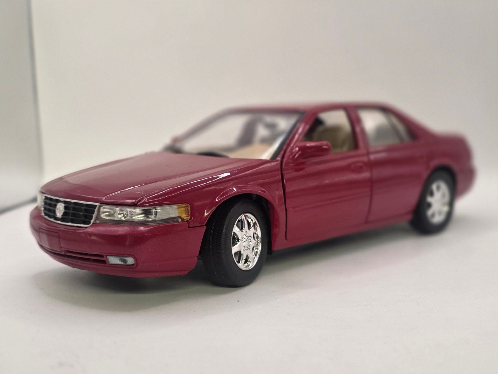 cadillac seville sts 1998, Ophalen of Verzenden, Zo goed als nieuw, Auto, Overige merken