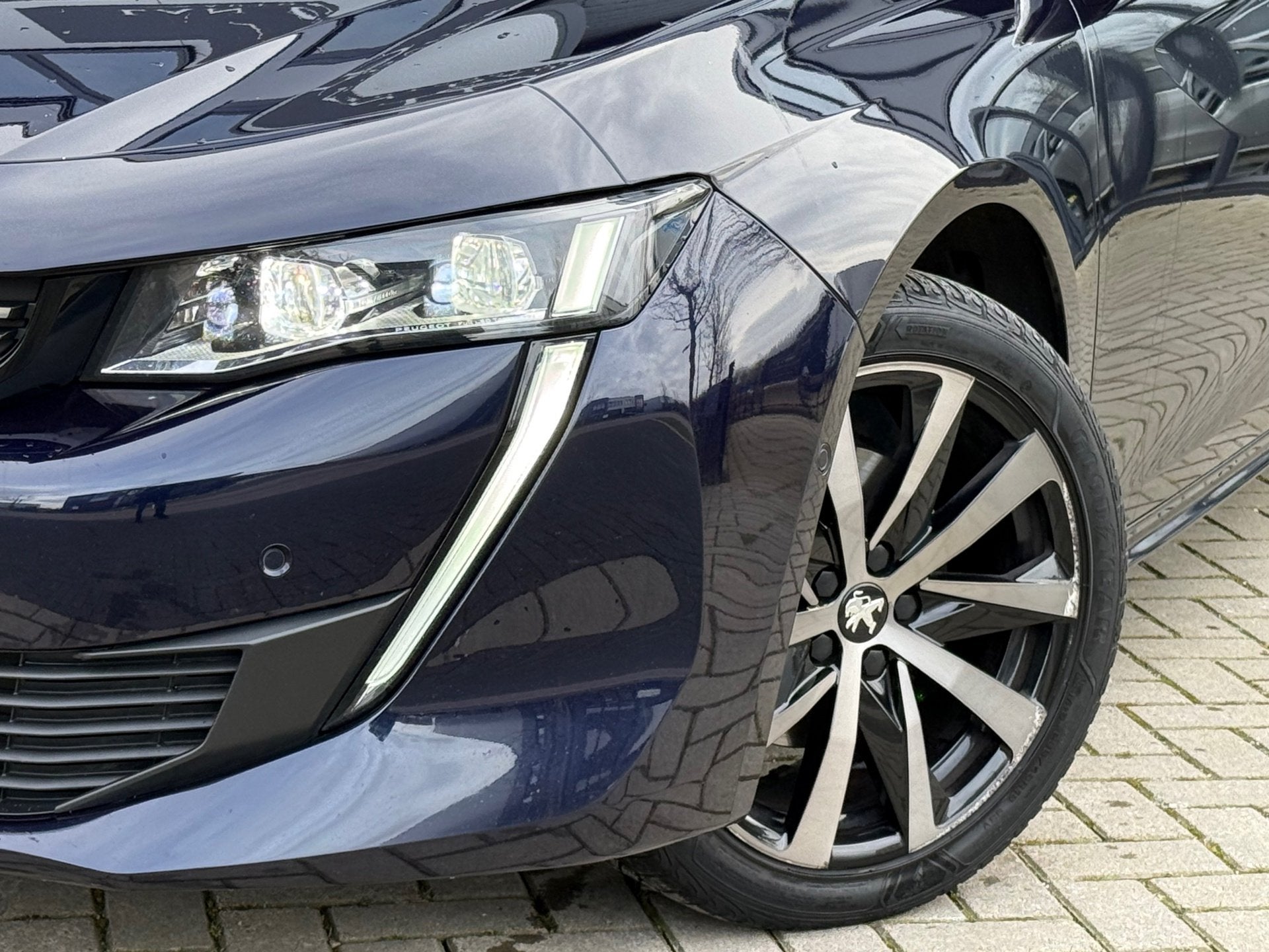 Peugeot 508 1.6 Allure / AUTOMAAT / CARPLAY / TREKHAAK / NAP, Auto's, 745 kg, Gebruikt, Euro 6, 4 cilinders
