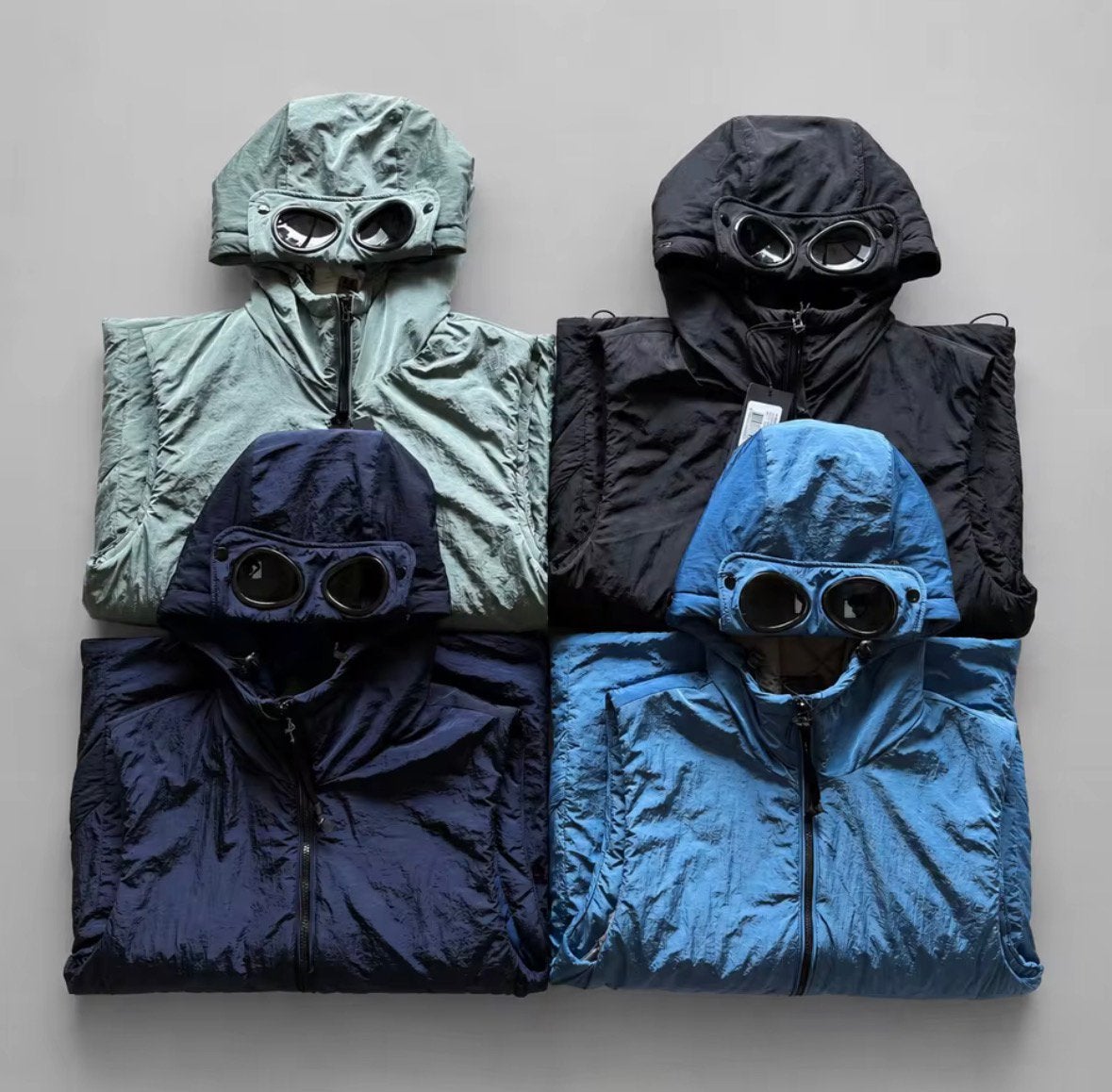Cp Company Goggle Jassen Gloednieuw!, Kleding | Heren, Ophalen of Verzenden, Nieuw, Overige maten, Overige kleuren