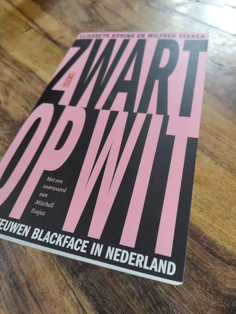 Zwart op wit- Elisabeth Koning en Wilfred Takken, Ophalen of Verzenden, Zo goed als nieuw, Mode algemeen