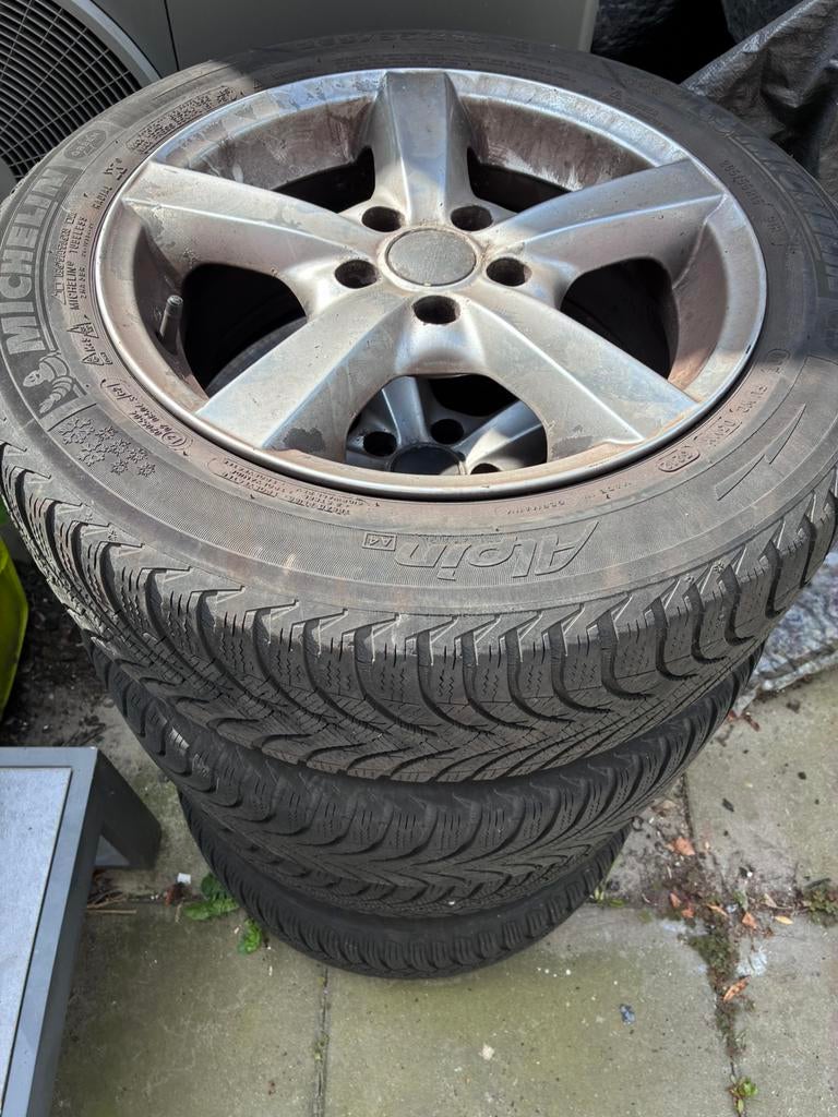 Velgen(lichtmetalen) van een volvo V70 classic met ok banden, Ophalen, Gebruikt, 16 inch, Banden en Velgen