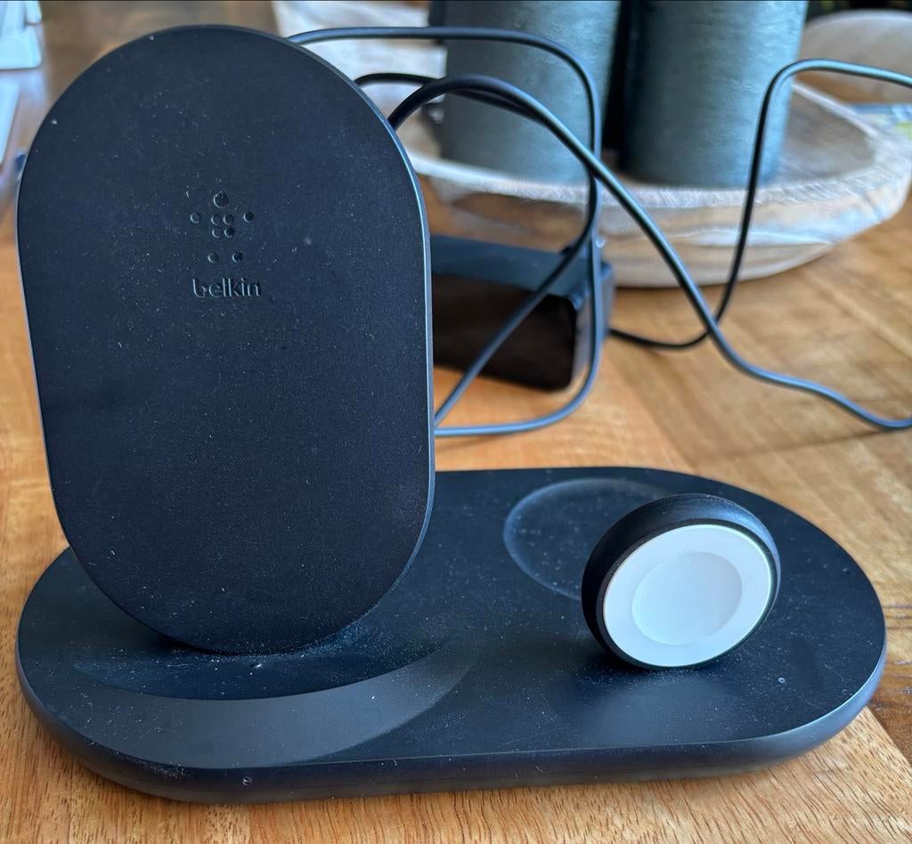 Belkin draadloze oplader 3in1, Telecommunicatie, Ophalen of Verzenden, Zo goed als nieuw, Apple iPhone