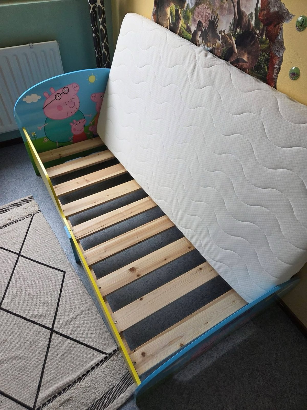 Peppa Pig kinderbed met matras en lattenbodem (140x70), Ophalen, Gebruikt, 70 tot 85 cm, 140 tot 160 cm