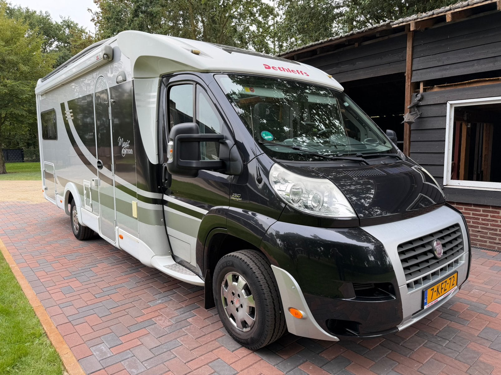 Dethleffs magic edition blackline E&P level! Dakairco, Ringverwarming, Fiat, 7 tot 8 meter, Particulier