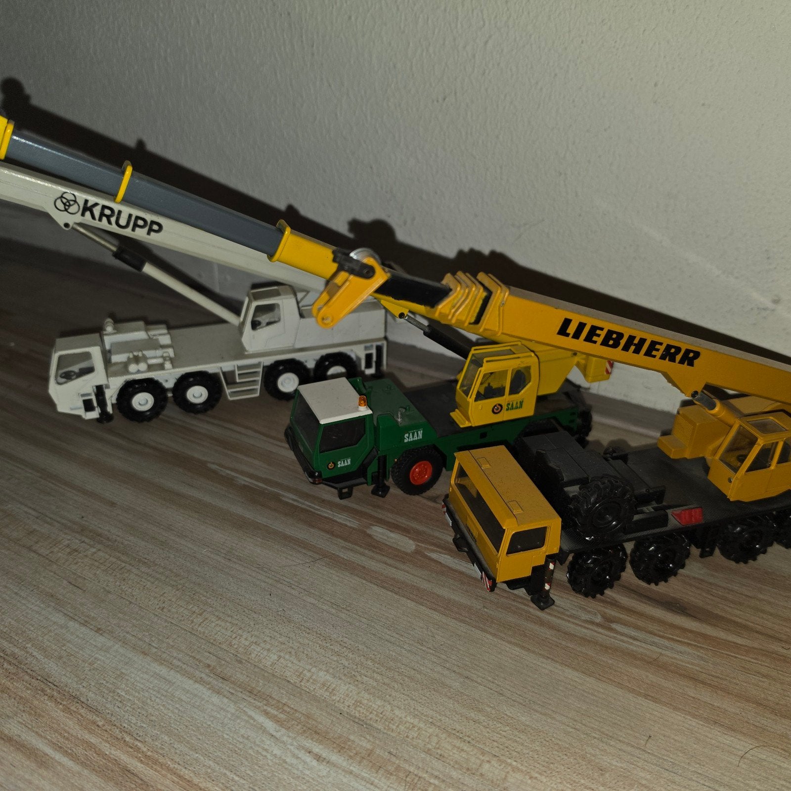 3x 1:50 telescoopkraan, Hobby en Vrije tijd, Modelauto's | 1:50, Ophalen of Verzenden, Bus of Vrachtwagen