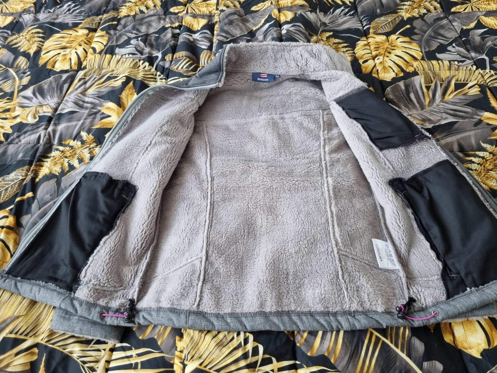 Nielsson Softshell Jas Dames XS - Nieuw met kaartjes, Kleding | Dames, Nieuw, Ophalen of Verzenden, Nielsson, Maat 34 (XS) of kleiner