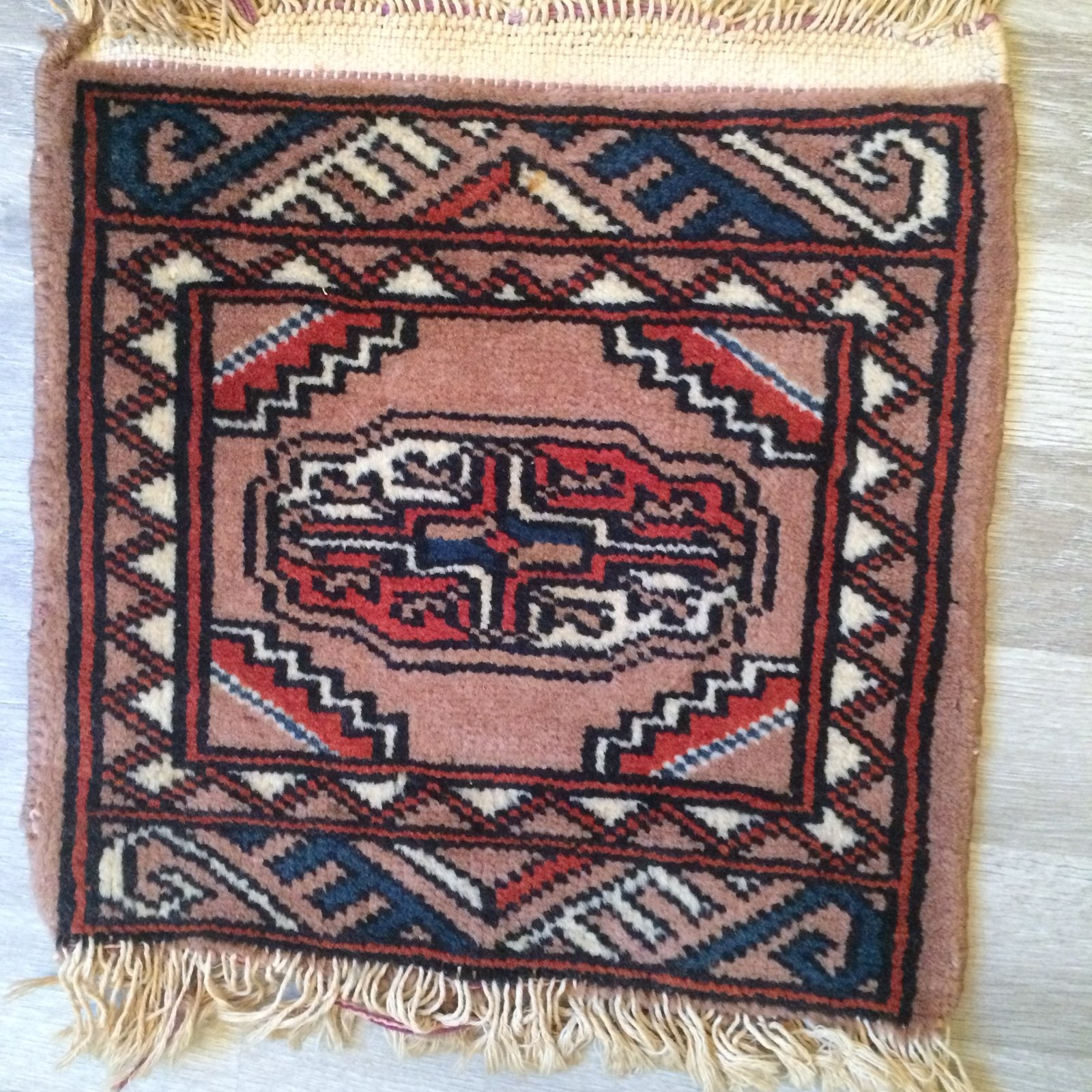 Klein vierkant retro Perzisch tapijtje 30x30 cm, Minder dan 50 cm, Bruin, Vierkant, Ophalen of Verzenden