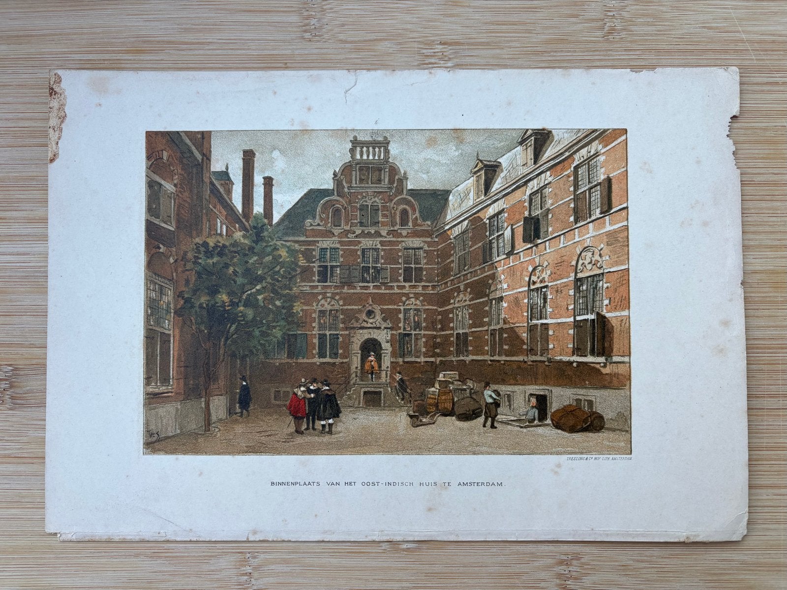 Antieke prent: Binnenplaats Oost-Indisch Huis Amsterdam, Ophalen of Verzenden