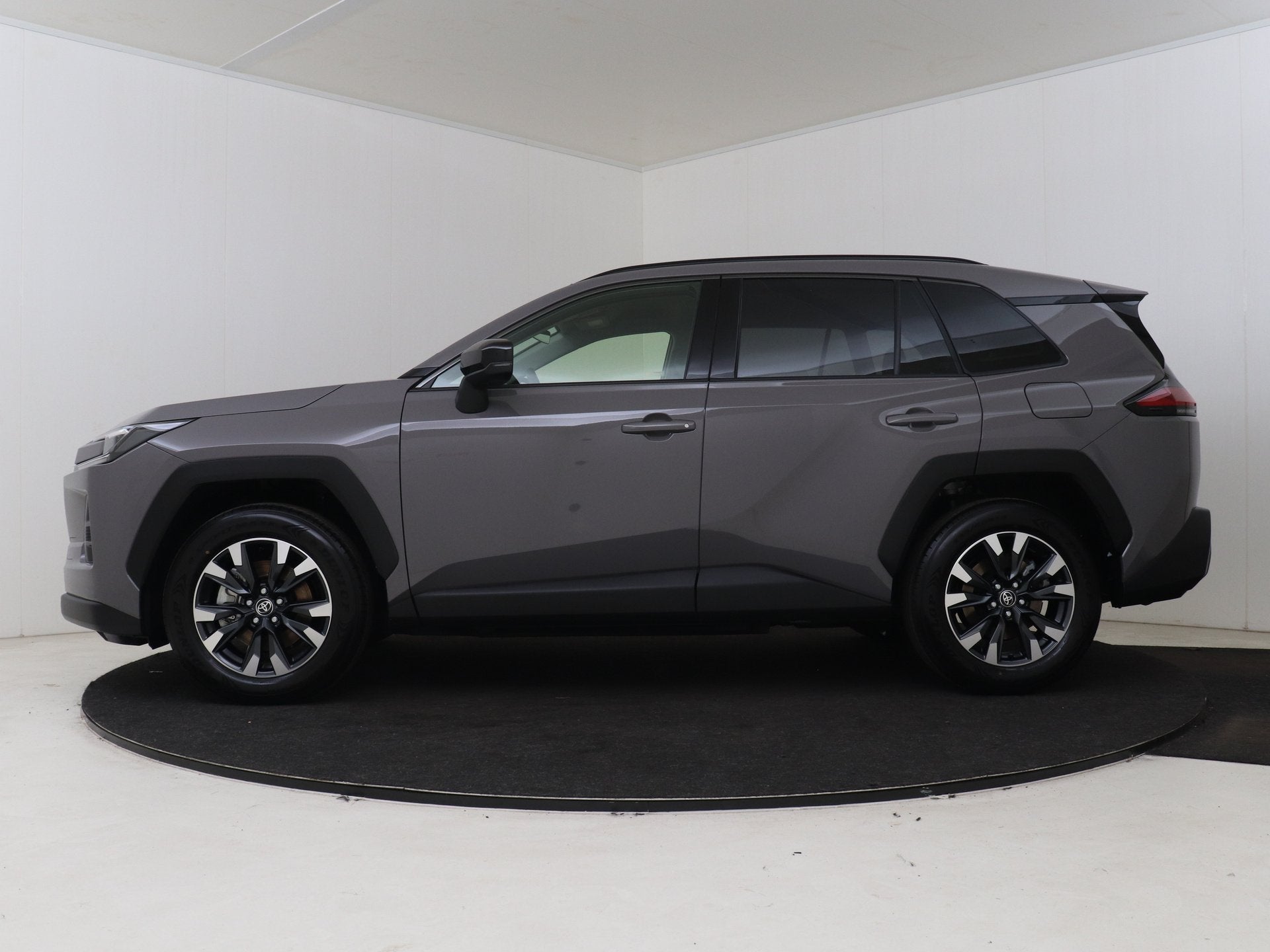 Foto 3 van Toyota RAV4 2.5 Hybrid 185 Dynamic | Nieuw Model | Geen Plug