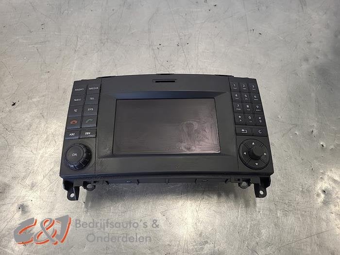 Display Multi Media regelunit van een Volkswagen Crafter, Gebruikt, -, Volkswagen, -