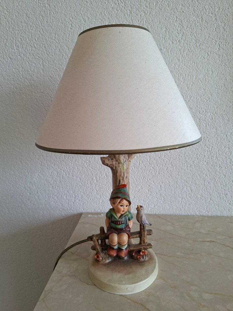 vintage Goebel Hummel tafellamp genaamd "Apple Tree Boy", Gebruikt, Overige merken, Textiel, Met schakelaar