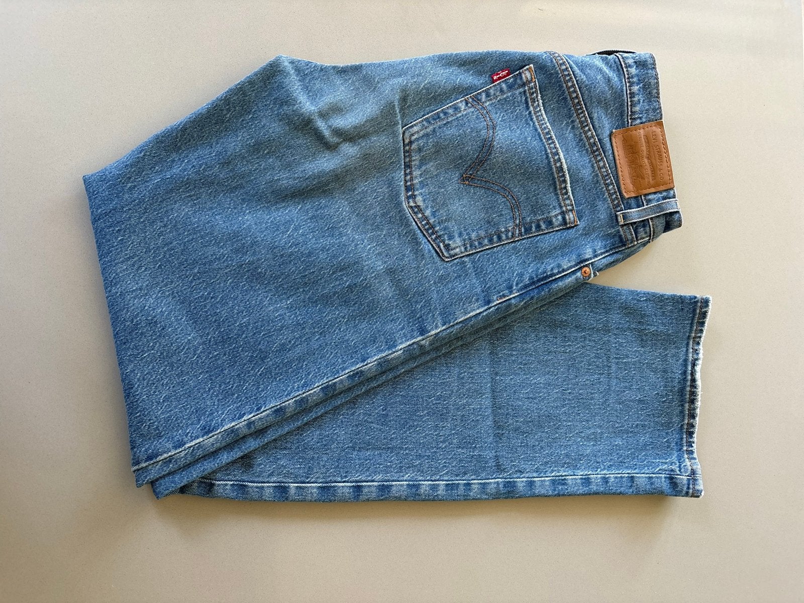 Levi's Ribcage Straight Jeans W30, Ophalen of Verzenden, Zo goed als nieuw, Blauw, W30 - W32 (confectie 38/40)