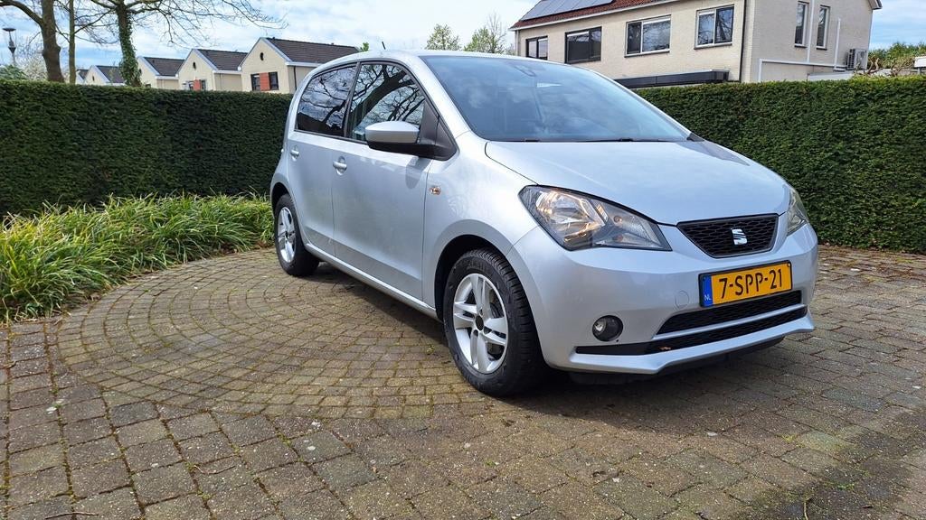 Seat Mii Chill Out 1.0 44KW 2013 Grijs, Voorwielaandrijving, Euro 5, Stof, 840 kg