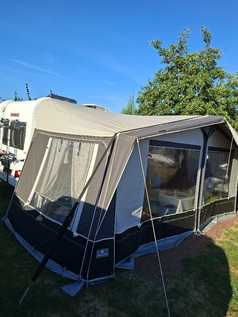 87FIJNE CARAVAN VOORTENT/ISABELLA/mt 13/950-975omloop/250D, Caravans en Kamperen, Ophalen