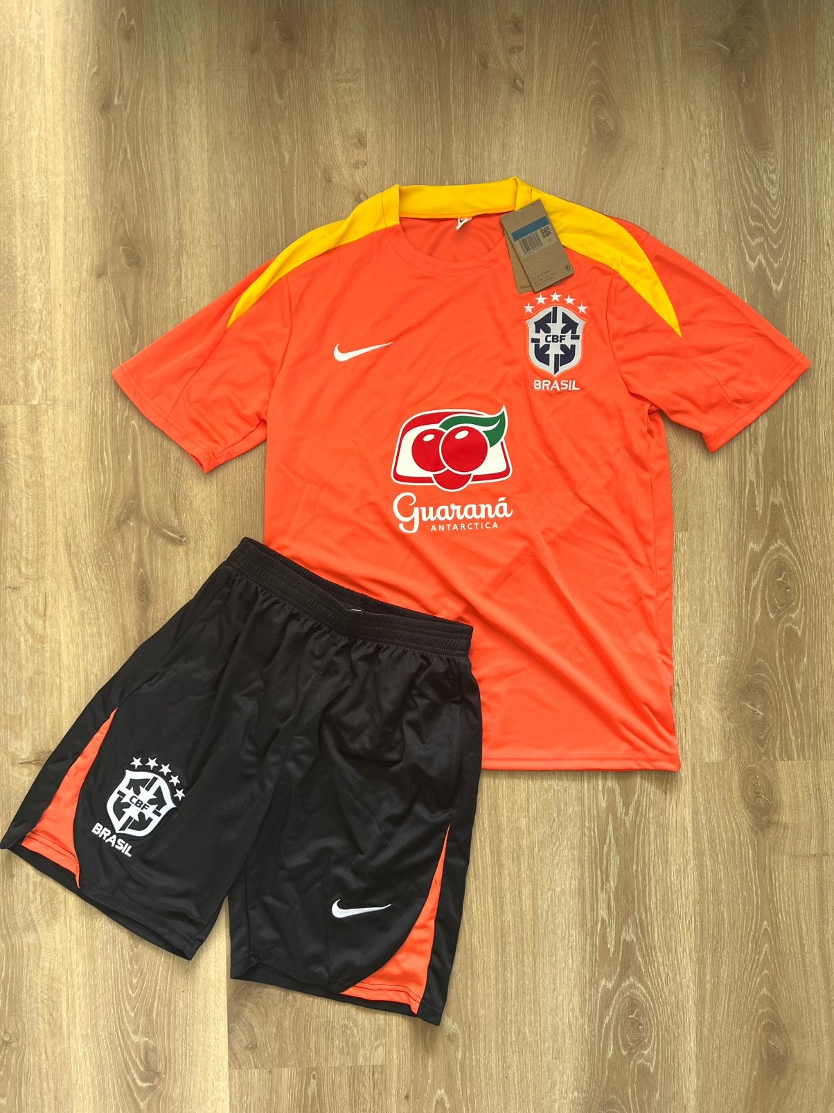 Brazilië zomerset oranje Maat M, Maat 48/50 (M), Nieuw, Oranje, Ophalen of Verzenden