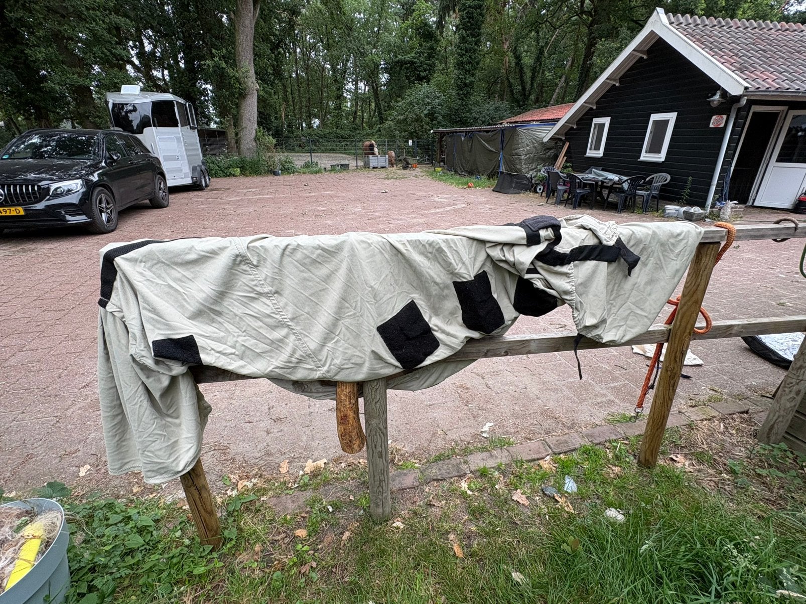 Snuggyhoods eczeemdeken met hals maat 6.6, Ophalen of Verzenden, Gebruikt, Beige, Deken