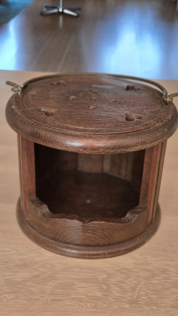 Antieke houten stoof met hartjespatroon, Antiek en Kunst, Ophalen of Verzenden