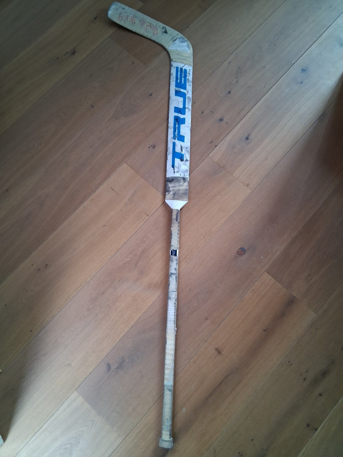 TRUE ijshockeystick gebruikt in profwedstrijden Nijmegen, Sport en Fitness, Ophalen, Gebruikt, Stick