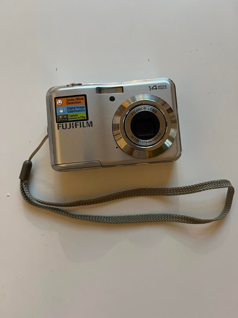 Fujifilm FinePix Digitale Camera - Zilver, Gebruikt, Compact, Ophalen of Verzenden, Fuji