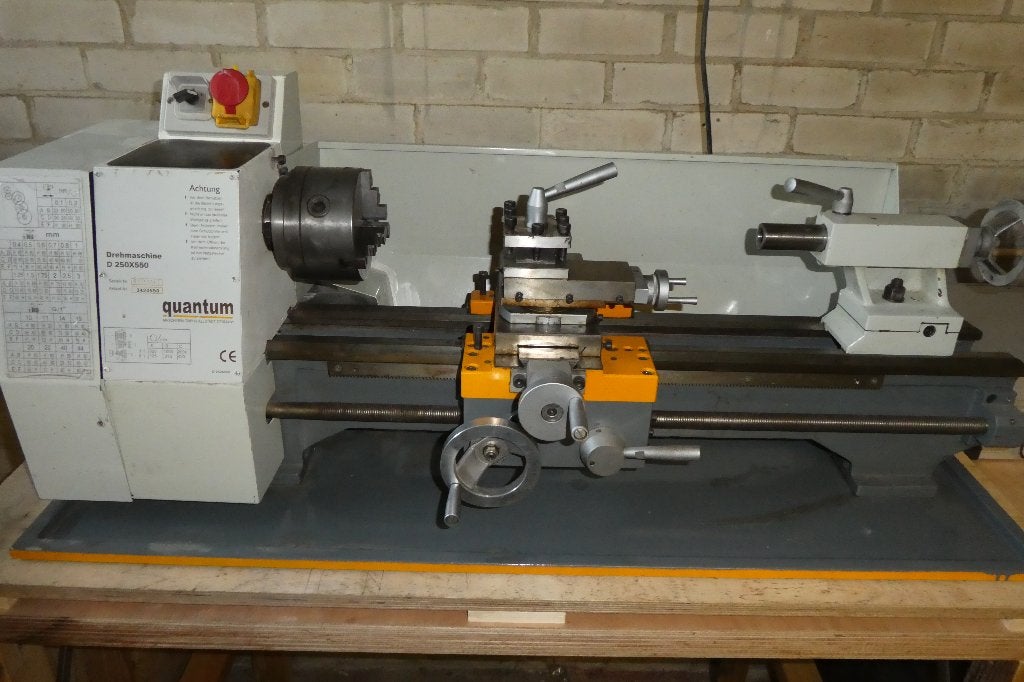 Quantum D 250x250 draaibank met accessoires, Ophalen, Gebruikt, Metaaldraaibank, 500 tot 1000 mm