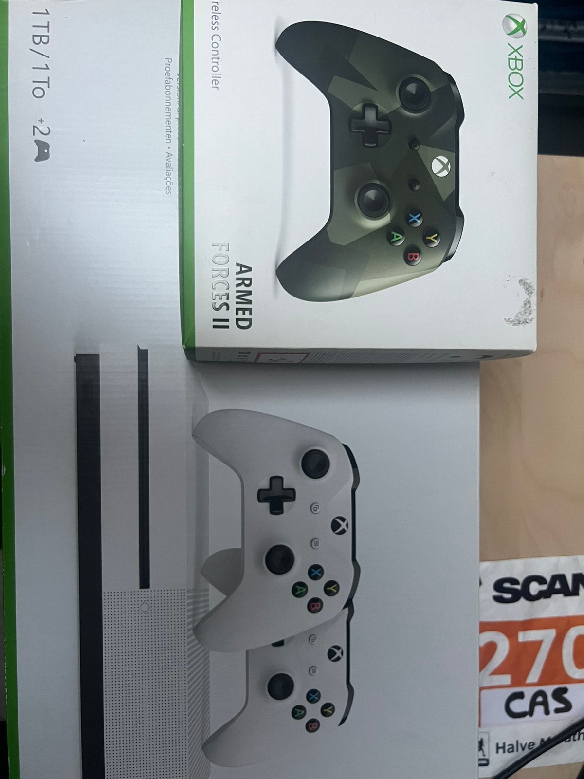 Foto 4 van Xbox one s