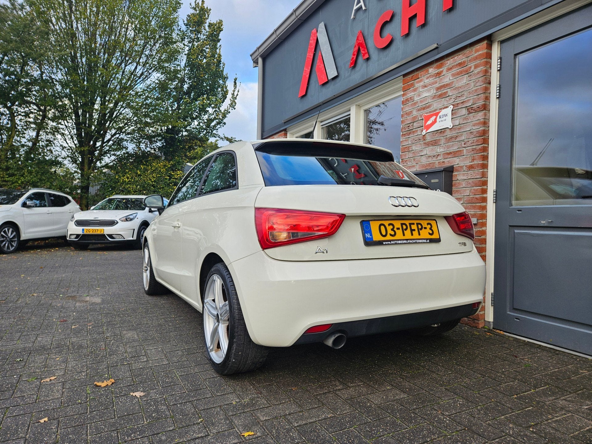Audi A1 1.2 TFSI Ambition Pro Line Business Airco! Cruise Co, Euro 5, Wit, Origineel Nederlands, Bedrijf