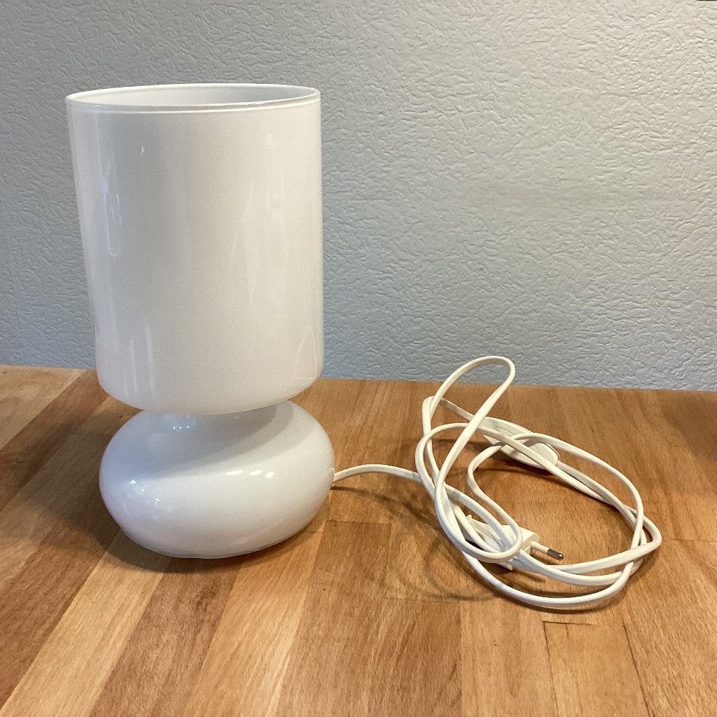 IKEA Lykta tafellamp wit, Ophalen of Verzenden, Zo goed als nieuw, Minder dan 50 cm