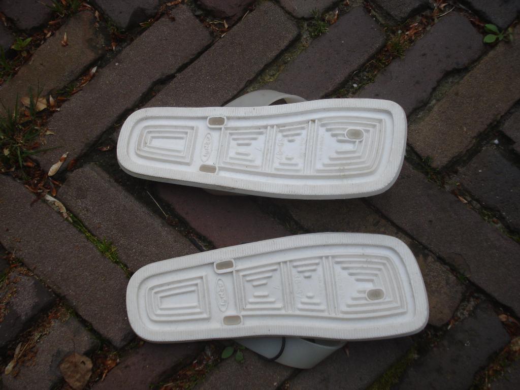 SENSI SLIPPERS WIT 37 NU GRATIS VERZENDING PER POST, Slippers, Verzenden, Wit, Nieuw