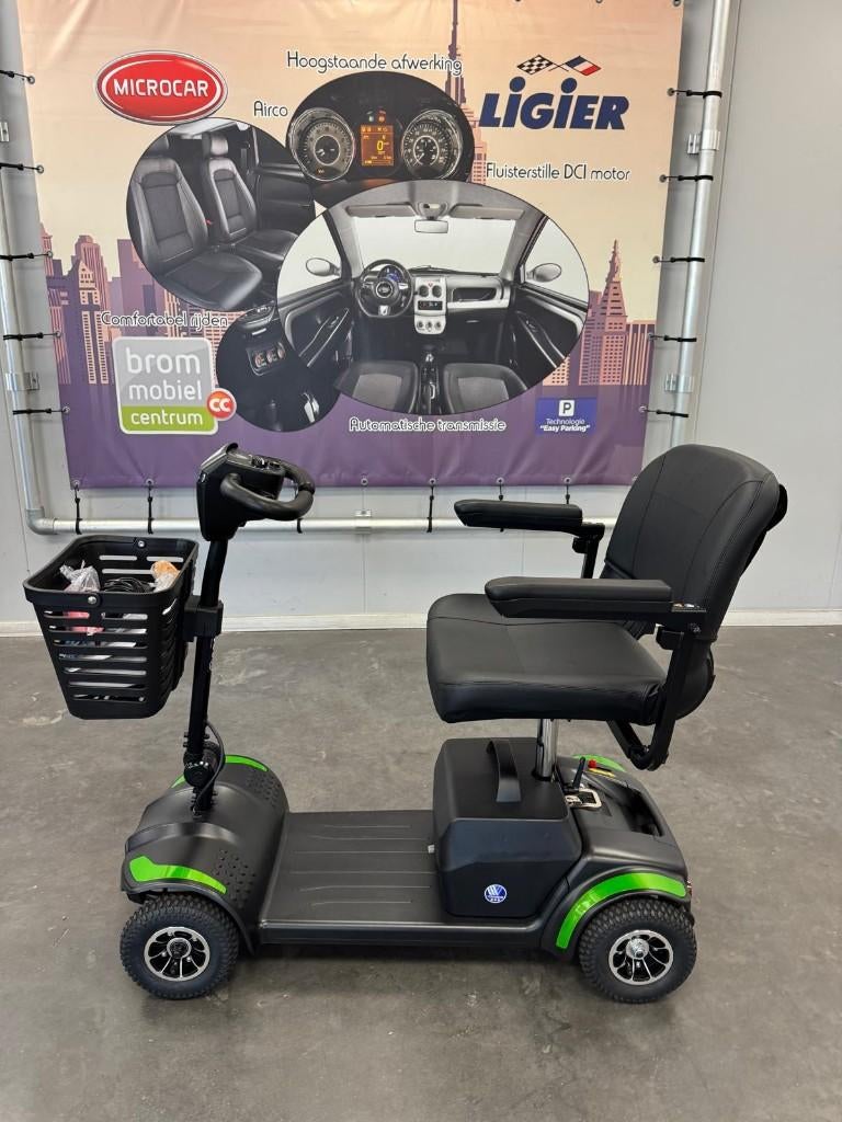 Scootmobiel Vermeiren One Air + Demontabel, Ophalen, 10 km/u of minder, Zo goed als nieuw, 15 km of minder