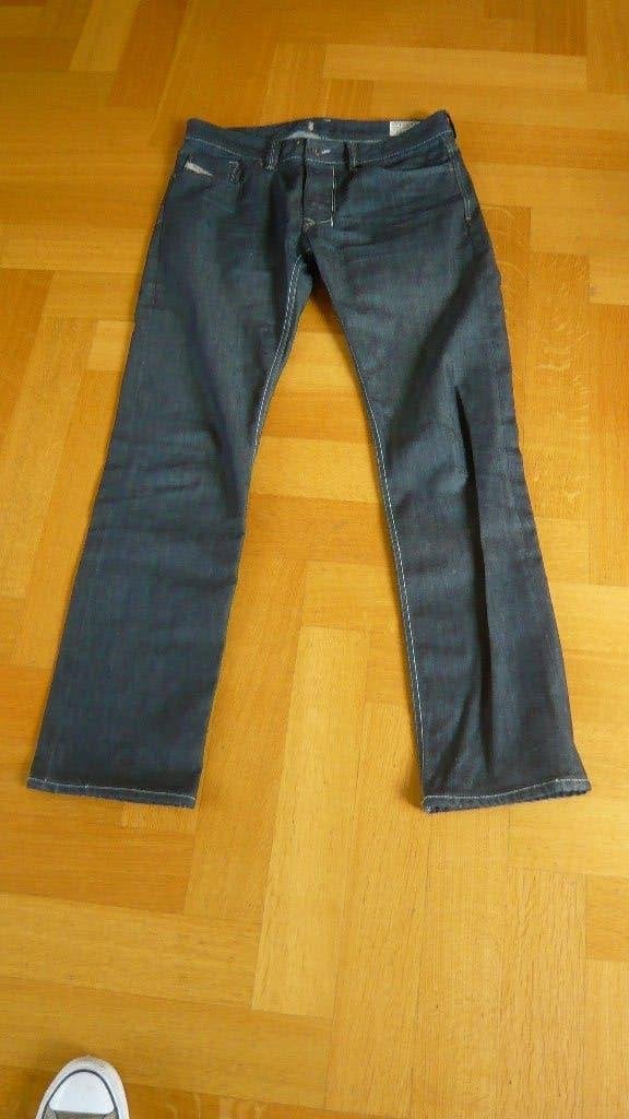 Diesel spijkerbroek (heren), Ophalen, Gedragen, Blauw, W32 (confectie 46) of kleiner