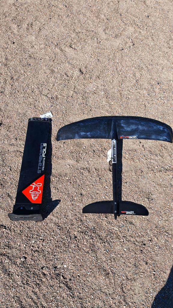 Wing Foils | Diverse types | foilen, Gebruikt, Wingsurf-hydrofoil, Niet ingevuld, Niet ingevuld