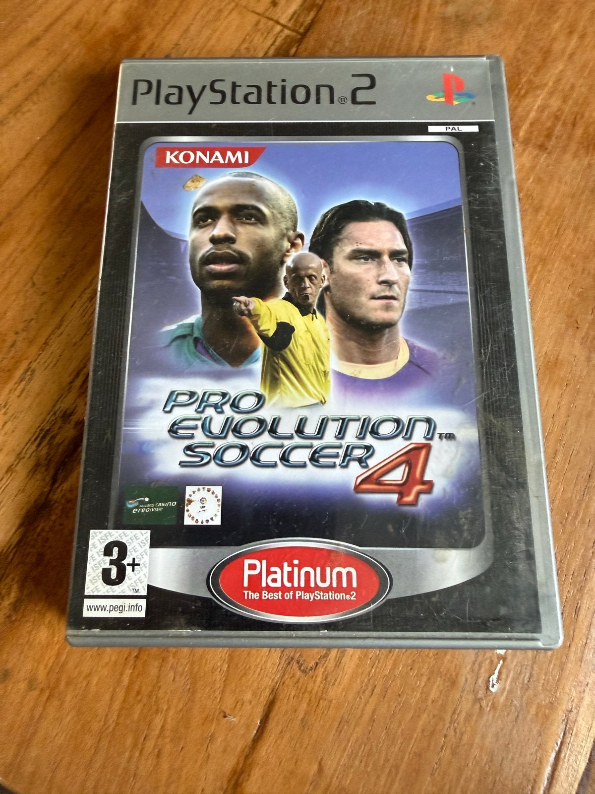 Pro Evolution Soccer 4 Platinum PS2 - Voetbalgame, Gebruikt, Eén computer, Ophalen of Verzenden, Sport
