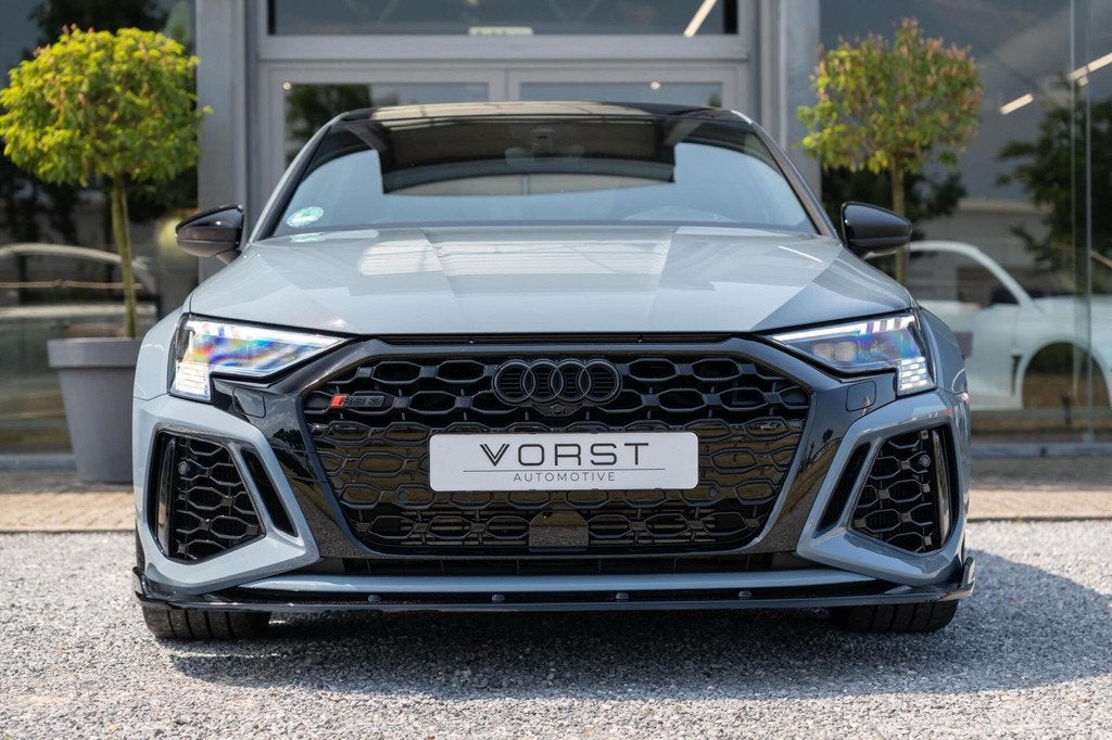 Audi RS 3 2.5 TFSI quattro HUD Pano B&O Milltek Leer, Auto's, Audi, Automaat, Gebruikt, RS3, Leder